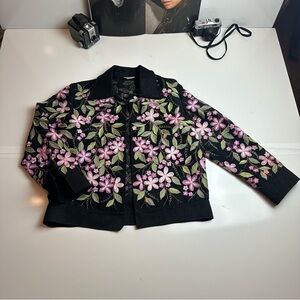 Mazzaro Elegant Floral Bomber Jacket in Black and Pink